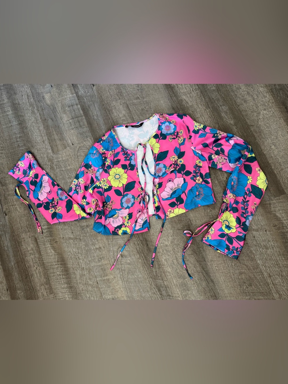 ZARA Vibrant Pink/Multicolor Floral Long sleeve Crop Blouse, Tie Closures, S